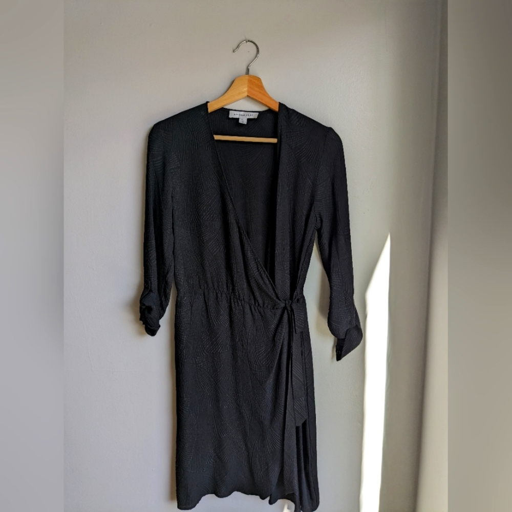Amour Vert silk textured black wrap dress XS - Picture 2 of 8